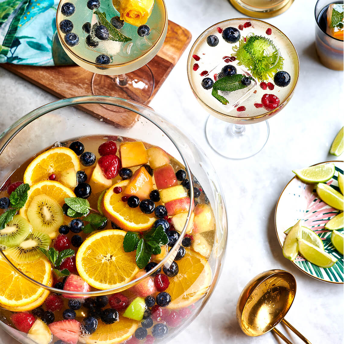 Non-alcoholic sangria